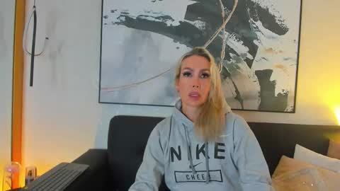 Sophi online show from 02-25-26, 11:20