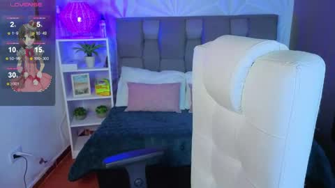 Sophy  online show from 05-30-26, 05:59