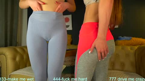 Snapshot of sophydiva chatting on 03-26-26, 06:30 Sophydiva online show from 03-26-26, 06:30