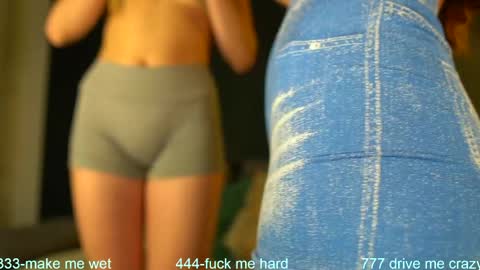 Snapshot of sophydiva chatting on 04-03-26, 05:16 Sophydiva online show from 04-03-26, 05:16