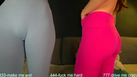 Snapshot of sophydiva chatting on 04-16-26, 05:19 Sophydiva online show from 04-16-26, 05:19