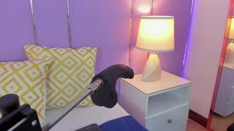 Sophy online show from 04-10-26, 11:48