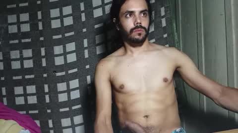 Snapshot of sordauq chatting on 02-18-26, 01:45 Siemaco online show from 02-18-26, 01:45