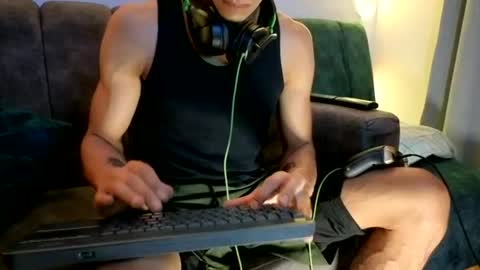 Snapshot of sornero777111 chatting on 06-18-26, 02:23 businessman online show from 06-18-26, 02:23