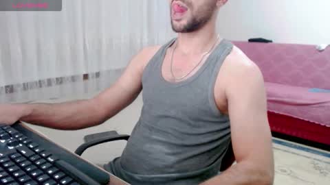 luis online show from 10-14-25, 10:10