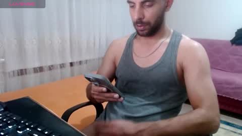 luis online show from 12-15-25, 09:30