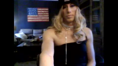 Snapshot of soulflydc chatting on 02-13-26, 04:25 soulflydc online show from 02-13-26, 04:25