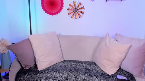 Soul Aura online show from 09-21-25, 07:04