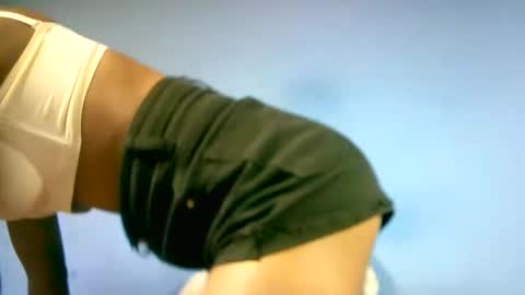 sourayaa online show from 02-10-26, 07:07