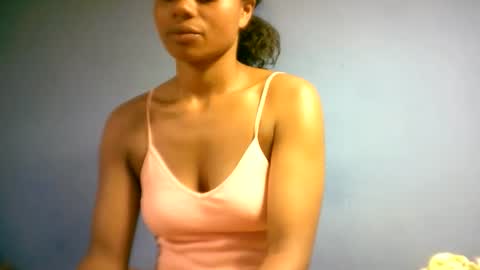 Snapshot of sourayaa chatting on 04-15-26, 02:07 sourayaa online show from 04-15-26, 02:07
