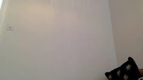 Snapshot of sourpineappleice chatting on 05-08-26, 01:49 sourpineappleice online show from 05-08-26, 01:49
