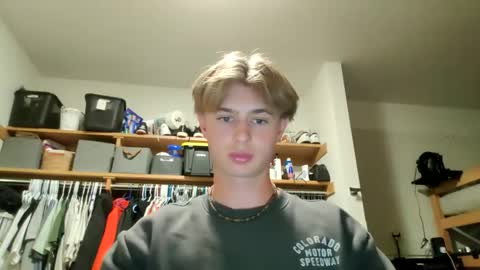 Snapshot of southpaw707 chatting on 11-19-25, 06:57 southpaw707 online show from 11-19-25, 06:57