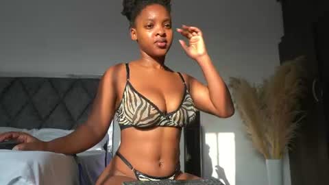 Snapshot of sow_fitt chatting on 07-08-26, 12:20 sow_fitt online show from 07-08-26, 12:20