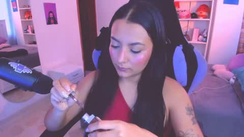 Snapshot of soy___lili chatting on 06-05-26, 05:07 Lili online show from 06-05-26, 05:07