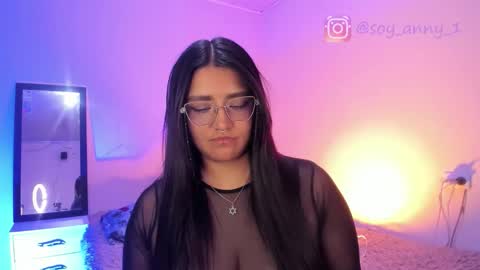 Snapshot of soy_anny_777 chatting on 03-15-26, 04:29 ANNY online show from 03-15-26, 04:29