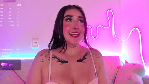 soy_camila_ online show from 12-06-24, 08:15