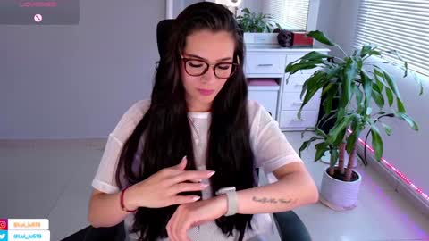 Luisa    online show from 01-31-25, 09:48