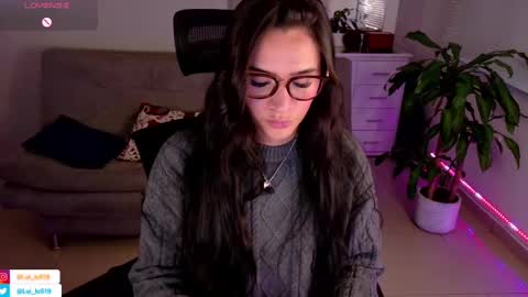 Luisa    online show from 02-12-25, 10:59