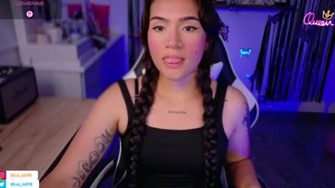 Luisa    online show from 03-29-26, 08:09