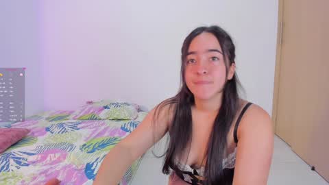 Instagram Soyamandaa  1 online show from 02-09-25, 02:17