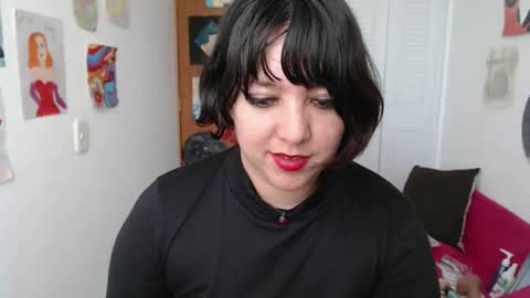 Snapshot of soynanabela chatting on 09-11-25, 09:48 Nana Bela online show from 09-11-25, 09:48