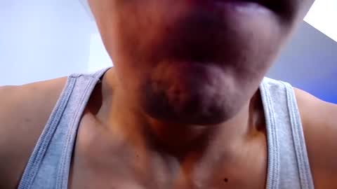 Snapshot of soyraydimarco_ chatting on 12-12-24, 03:37 RayDimarco  independent model online show from 12-12-24, 03:37