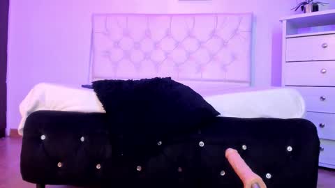      online show from 10-05-25, 01:15