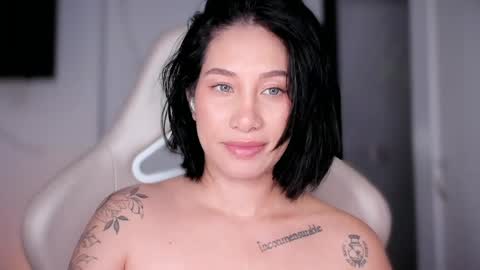 Snapshot of soytulu_ chatting on 05-06-26, 02:33 brisa s online show from 05-06-26, 02:33