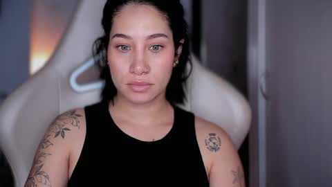 Snapshot of soytulu_ chatting on 06-03-26, 08:03 brisa s online show from 06-03-26, 08:03