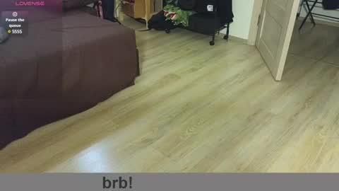 Snapshot of space_x_roxy chatting on 02-26-25, 04:56 Roxy online show from 02-26-25, 04:56