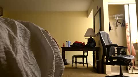 Snapshot of spacecase843 chatting on 01-23-25, 11:26 TrndSettrz online show from 01-23-25, 11:26