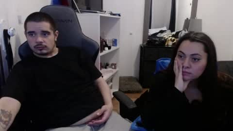 spanishcouple4255 online show from 03-22-26, 09:40