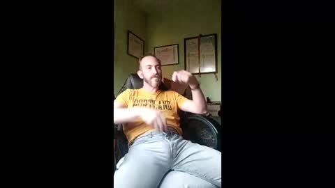 Manu  online show from 12-18-25, 03:29