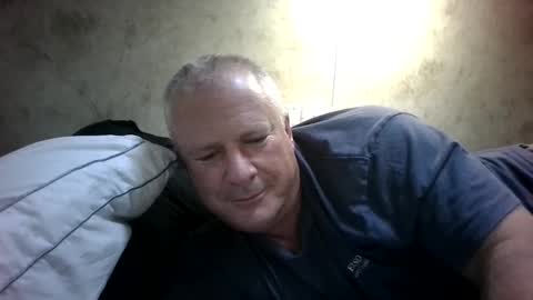 Snapshot of spankmebitches1 chatting on 04-19-26, 12:43 Slave online show from 04-19-26, 12:43
