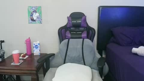 Tip 1 token  Follow me on instagram  Sparkle pinuppp online show from 01-18-26, 08:40