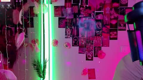  SparkleMona  online show from 09-14-25, 02:33