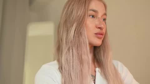 DAISY online show from 02-16-25, 03:05