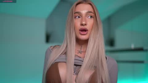 DAISY online show from 02-22-25, 04:40