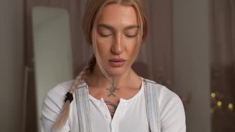 DAISY online show from 02-24-25, 03:31