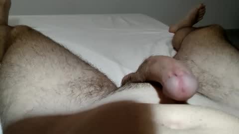 Snapshot of sparky_yena chatting on 09-14-25, 05:06 Leo online show from 09-14-25, 05:06