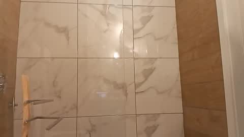 spaziodrumon online show from 10-20-25, 03:34