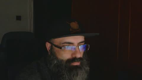 Snapshot of specialextasy chatting on 12-04-24, 02:04 Extasy online show from 12-04-24, 02:04