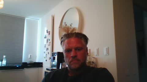 DutchDude online show from 04-21-26, 09:15