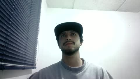 sperm_donor94 online show from 10-06-25, 09:01