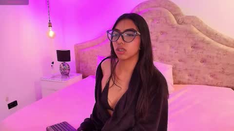 sphere_01 online show from 01-18-26, 11:30