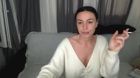 Snapshot of spicemint chatting on 02-05-26, 03:49 Carla online show from 02-05-26, 03:49