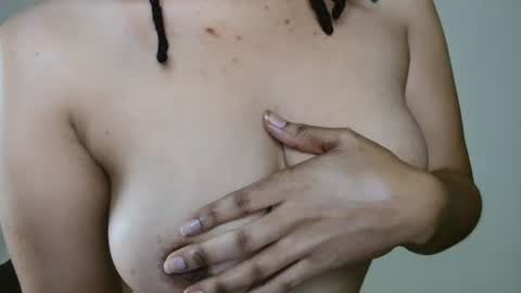 Snapshot of spicy_kerrine chatting on 05-13-26, 12:19 Spicy kerrine online show from 05-13-26, 12:19