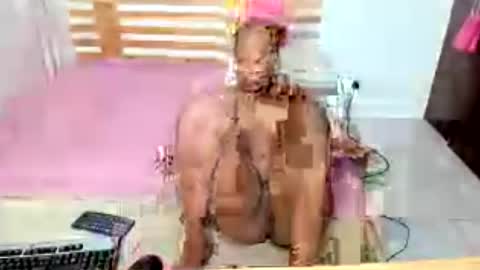 Snapshot of spicyshante chatting on 05-17-26, 04:21 Shante online show from 05-17-26, 04:21