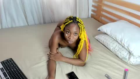 Snapshot of spicyshante chatting on 05-27-26, 06:43 Shante online show from 05-27-26, 06:43