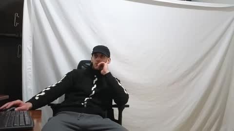 Marco. When Im offline you can view premium content in bio online show from 02-17-26, 07:20